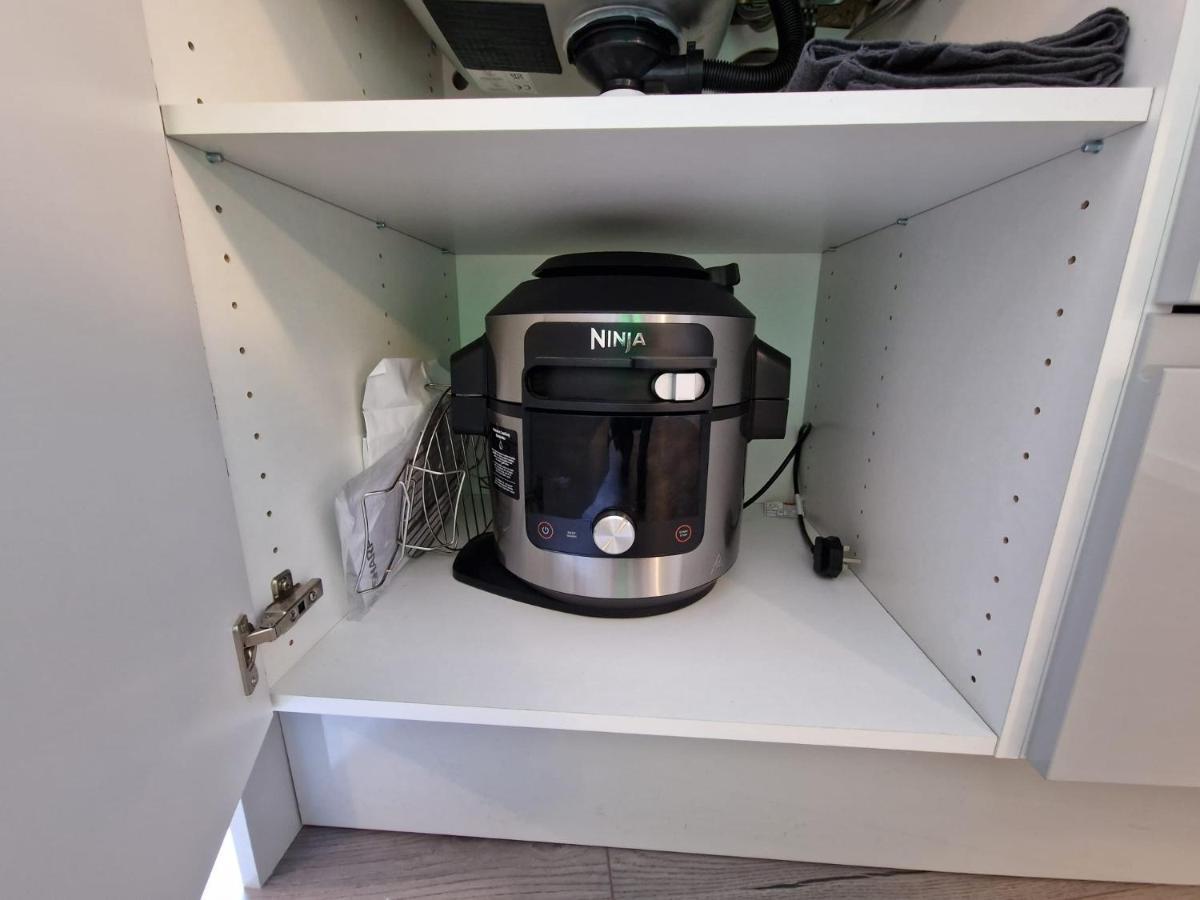 Gf Studio, Secure Parking, Outside Area, Cinema Apartment *