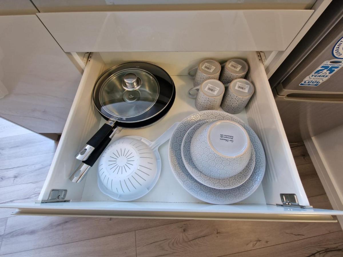 Gf Studio, Secure Parking, Outside Area, Cinema Apartment Hurn